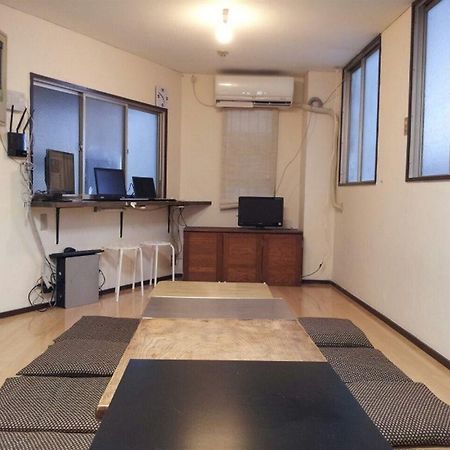 Peace House Sachi Hotel Osaka Bagian luar foto
